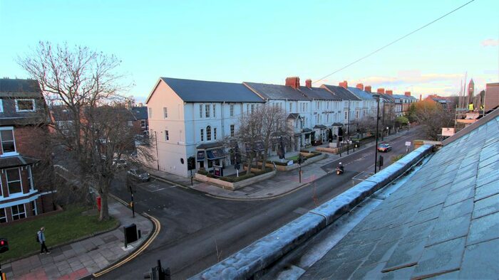3 Bedroom Flat To Rent In Osborne Road, Jesmond, Newcastle Upon Tyne, NE2