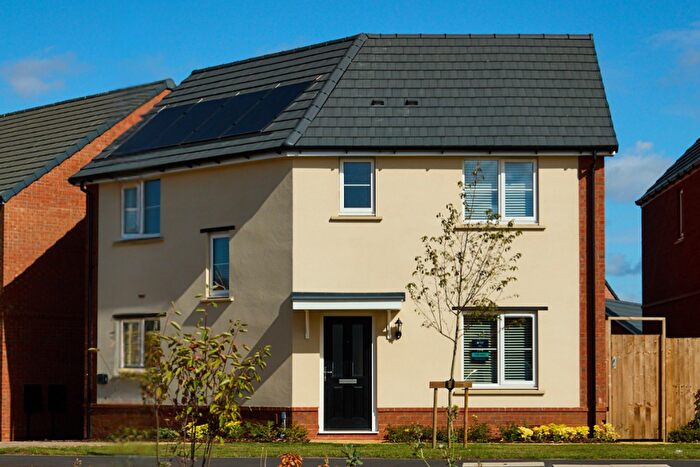 3 Bedroom Detached House For Sale In "Dunstable" At Pagnell Court, Wootton, Northampton, NN4