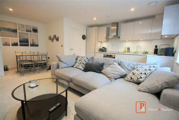 1 Bedroom Apartment To Rent In Hardy Close, Chelmsford, Essex, CM1