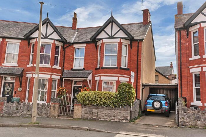 4 Bedroom End Of Terrace House For Sale In Erskine Road, Colwyn Bay, LL29