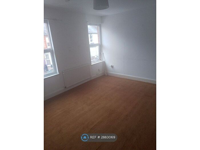 1 Bedroom Flat To Rent In St Augustine St, Taunton, TA1