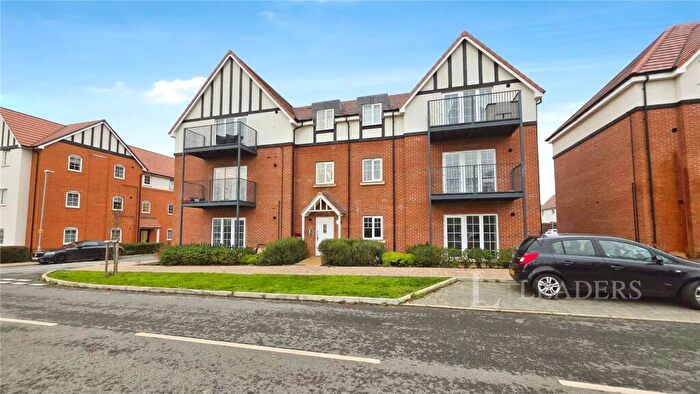 2 Bedroom Apartment For Sale In Kingfisher Way, Harlow, Essex, CM17