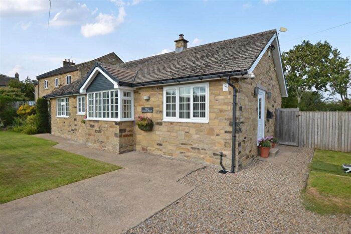 3 Bedroom Detached Bungalow For Sale In Hillam, Constable Burton, DL8