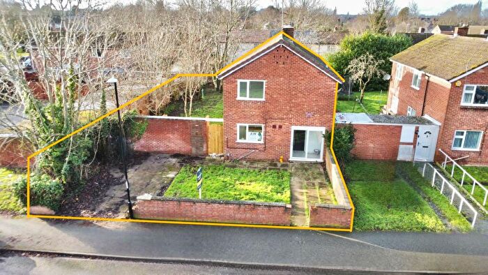 4 Bedroom Link Detached House For Sale In Sycamore Road, Coventry, CV2