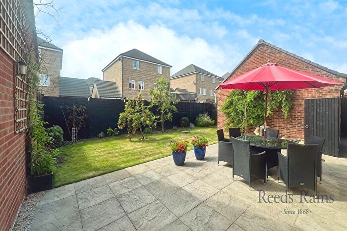 5 Bedroom Detached House For Sale In Holme View, Selby, North Yorkshire, YO8