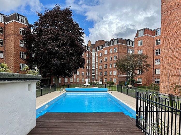 3 Bedroom Flat To Rent In Belgrave Court, Wellesley Road, London, W4