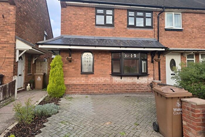 2 Bedroom End Terrace House To Rent In Margam Crescent, Walsall, WS3