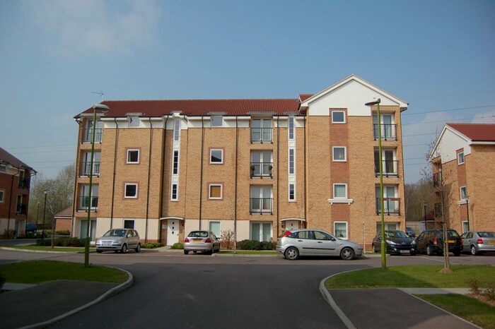 2 Bedroom Flat To Rent In Chequers Field, Welwyn Garden City, AL7