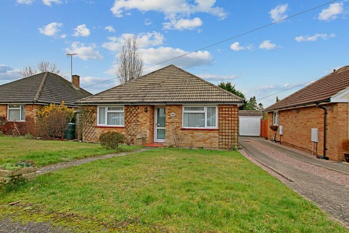 3 Bedroom Detached Bungalow For Sale In Dormans Close, Dormansland, RH7