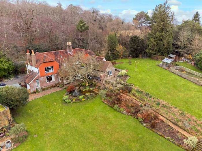 Houses for sale & to rent in TN3 9JE, Eridge Park, Frant/withyham