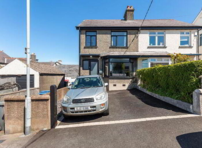 3 Bedroom Semi-Detached House For Sale In Bellevue, Bangor, BT20