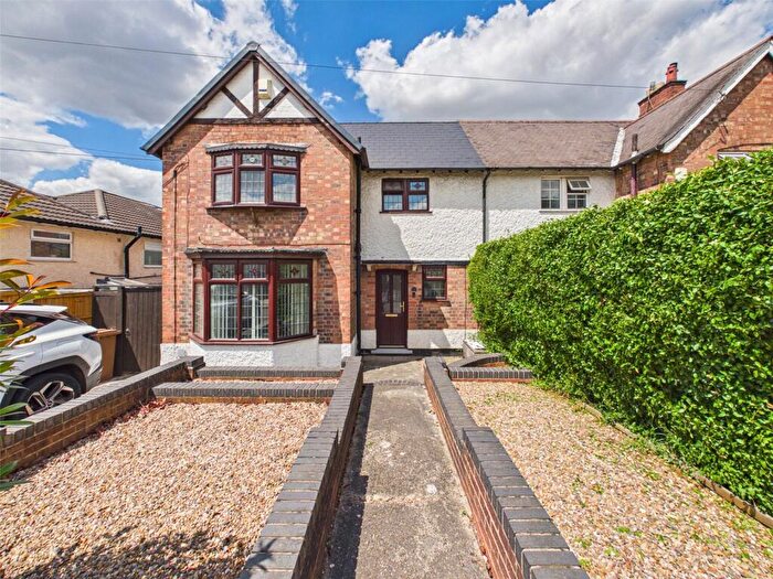 3 Bedroom Semi Detached House For Sale In Staunton Drive, Nottingham, Nottinghamshire, NG5