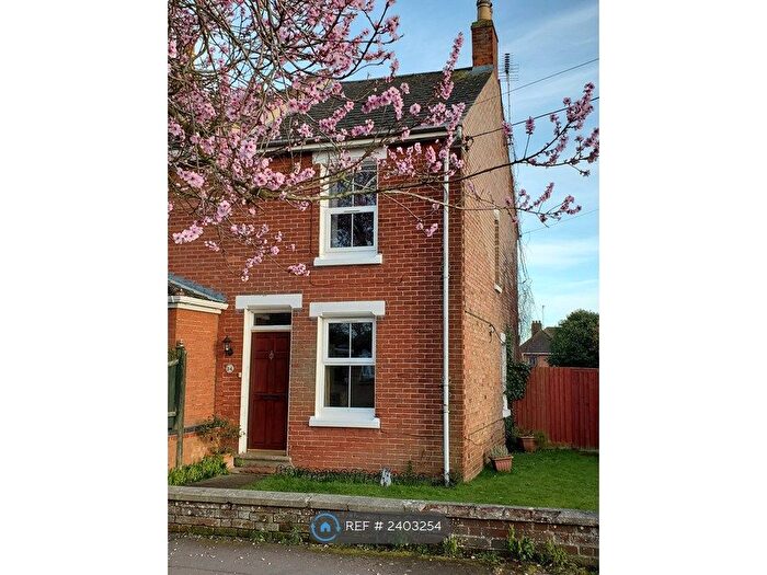 3 Bedroom Semi-Detached House To Rent In Stanley Road, Wivenhoe, Colchester, CO7