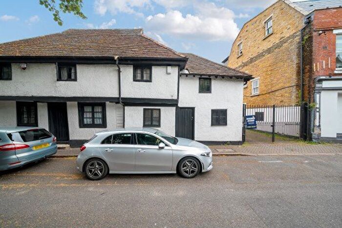 4 Bedroom Property To Rent In High Street, Orpington, BR5