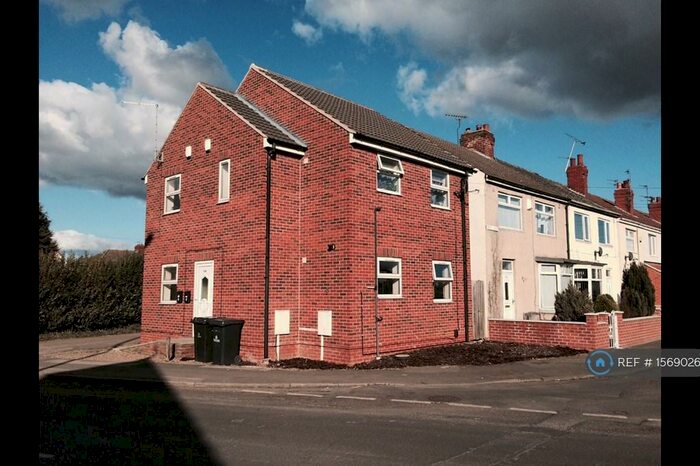 2 Bedroom Flat To Rent In Askern Road, Doncaster, DN5