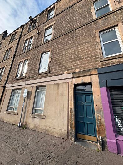 4 Bedroom Flat To Rent In Easter Road, Edinburgh, EH6