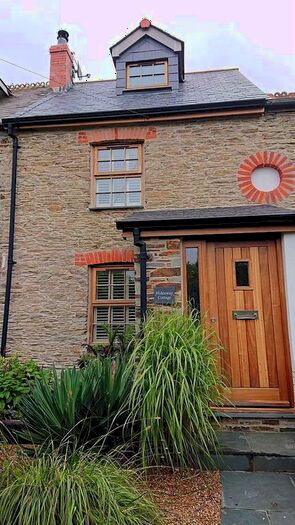 2 Bedroom Cottage To Rent In Polscoe, Lostwithiel, PL22