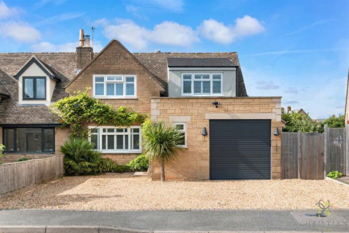 3 Bedroom Semi-Detached House For Sale In Meon Road, Mickleton, Chipping Campden, GL55