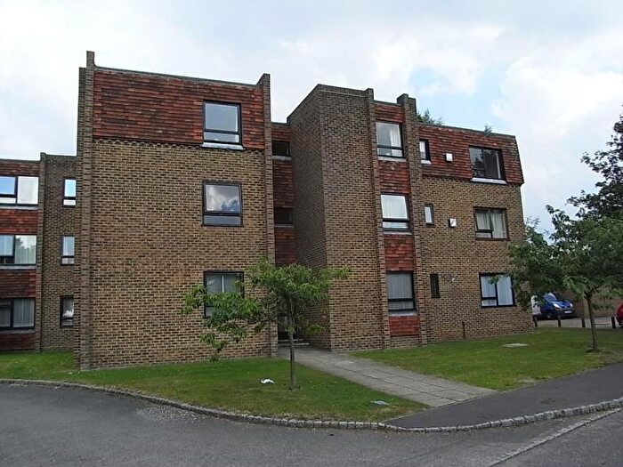 1 Bedroom Flat To Rent In Mulberry Court, Guildford, GU4