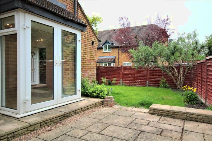 1 Bedroom House To Rent In Byron Close, Twyford, Berkshire, RG10