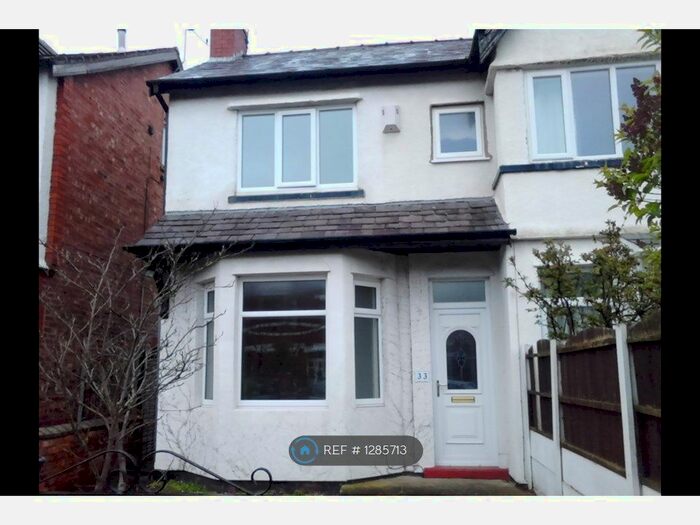 2 Bedroom Semi-Detached House To Rent In Bengarth Rd., Southport PR9