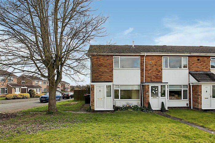 2 Bedroom Property To Rent In Oldenburg Road, Corby, NN18