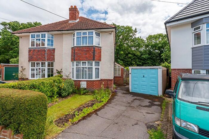 3 Bedroom Semi Detached House For Sale In Seaview Estate, Southampton, Hampshire, SO31