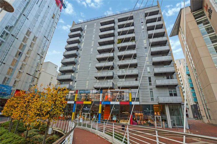 2 Bedroom Flat To Rent In The Bridge, Dearmans Place, City Centre, Salford, M3