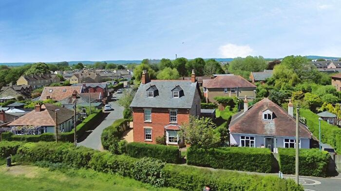 4 Bedroom Detached House For Sale In Laburnum Walk, Stonehouse, GL10