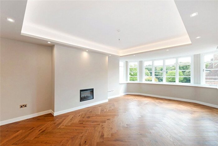 4 Bedroom Flat To Rent In Putney Heath, Putney, London, SW15