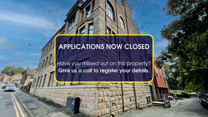 2 Bedroom Flat To Rent In Spencers Wood, Bromley Cross, Bolton, BL7