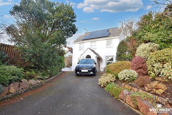 4 Bedroom Detached House For Sale In East Williamston, Tenby, SA70