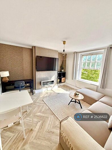 1 Bedroom Flat To Rent In Biddestone Road, London, N7