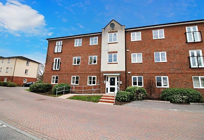2 Bedroom Apartment To Rent In Hansen Gardens, Hedge End, Southampton, Hampshire, SO30