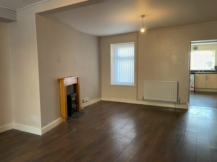 2 Bedroom Property To Rent In Aberdyberthi St, Hafod, SA1