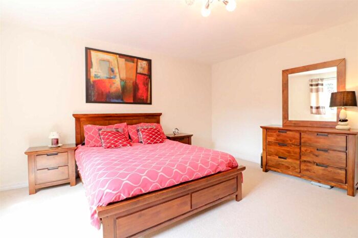 6 Bedroom Detached House To Rent In Hazlemere Drive, Four Oaks Estate, B74