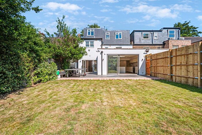 6 Bedroom End Of Terrace House To Rent In Whitehall Gardens, London, W4