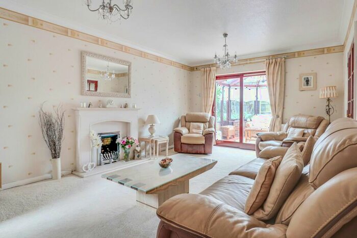 4 Bedroom Detached House For Sale In Buckland, Shoeburyness, SS3