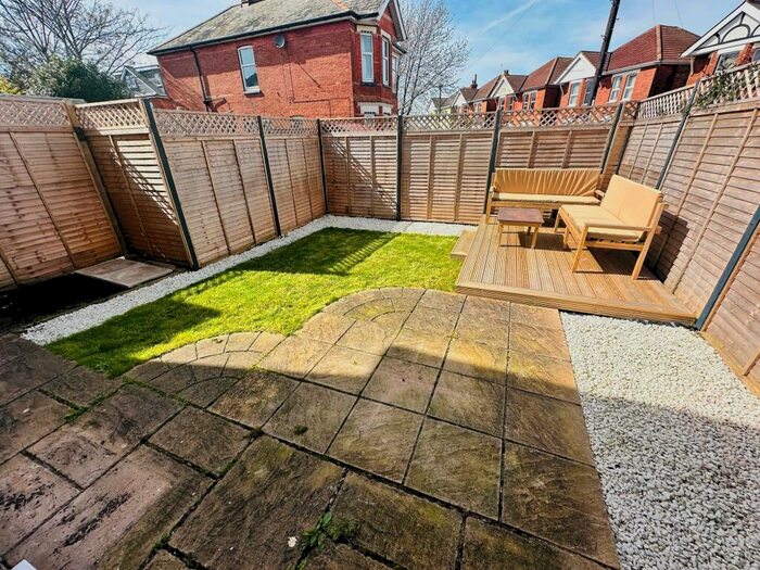 2 Bedroom Flat To Rent In Gerald Road, Bournemouth, BH3