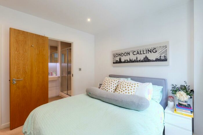 2 Bedroom Apartment To Rent In Arts Lane, London, SE16