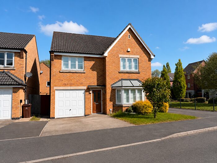 4 Bedroom Detached House For Sale In Girton Way, Mickleover, DE3