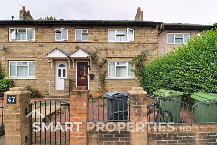 4 Bedroom Terraced House To Rent In Lawton Street, Huddersfield, HD4