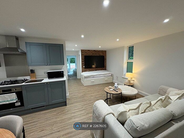 1 Bedroom Flat To Rent In Christchurch Road, Bournemouth, BH1