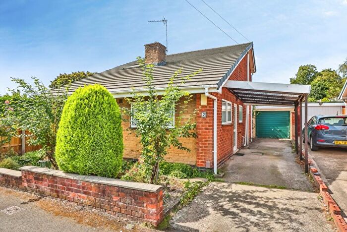 3 Bedroom Bungalow For Sale In Allwood Gardens, Hucknall, Nottingham, Nottinghamshire, NG15