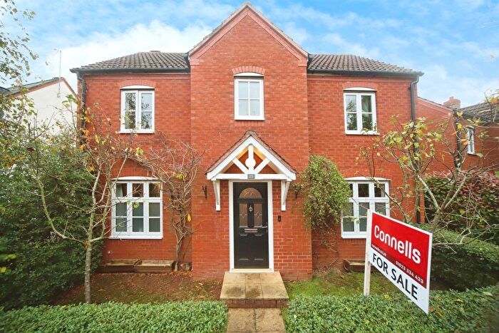 3 Bedroom Detached House For Sale In Burge Meadow, Cotford St. Luke, Taunton, TA4