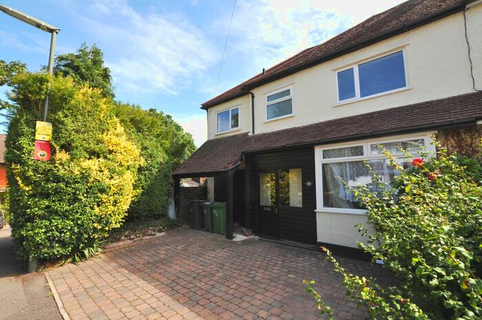 6 Bedroom Semi-Detached House To Rent In Harts Gardens, Guildford, GU2