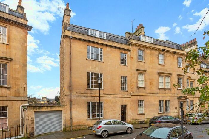 3 Bedroom Terraced House To Rent In Rivers Street, Bath, BA1