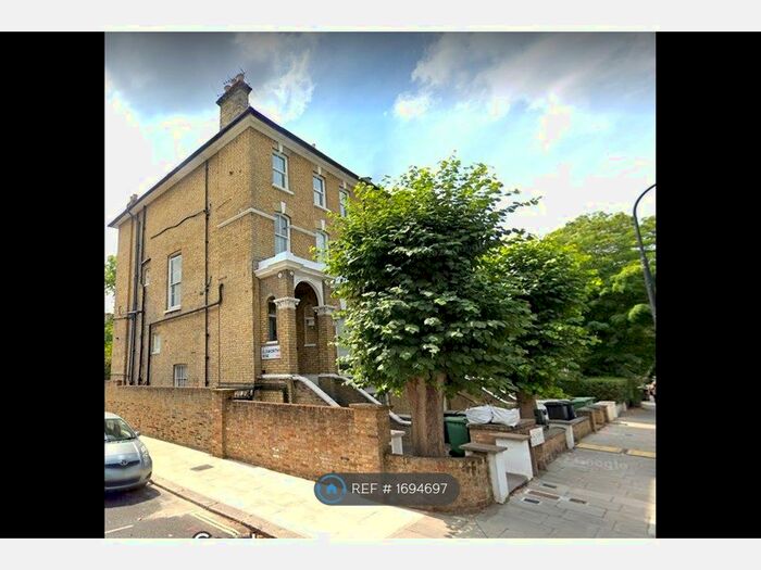 Studio To Rent In Primrose Hill, London, NW3