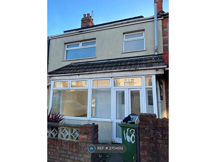 3 Bedroom Terraced House To Rent In Gilbey Road, Grimsby, DN31