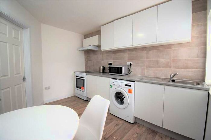 1 Bedroom Semi-Detached Bungalow To Rent In Rivermeads Avenue, Twickenham, TW2